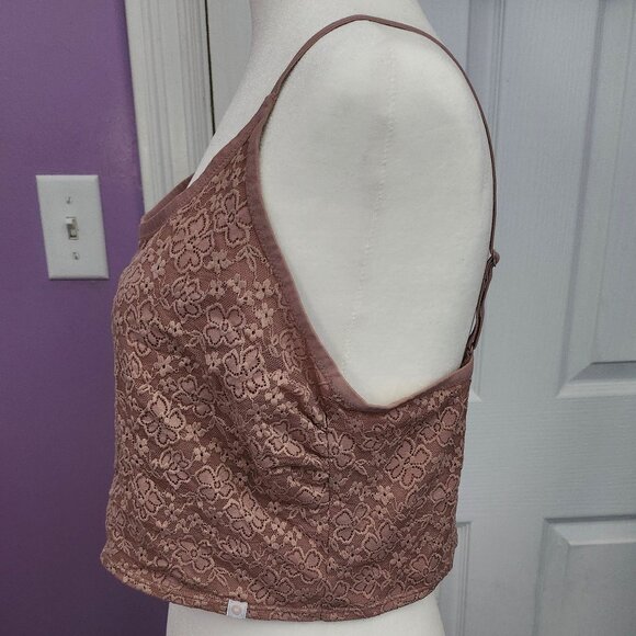 Old Navy Brown Lace Crop Tank Top - Picture 2 of 8
